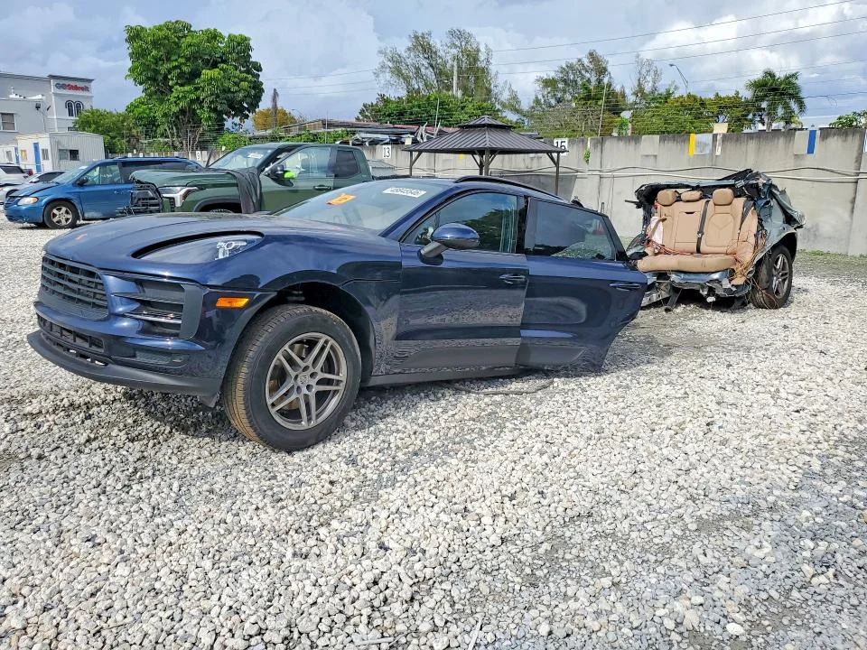 2020 Porsche Macan