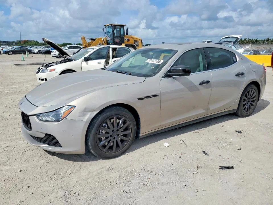 2014 Maserati Ghibli