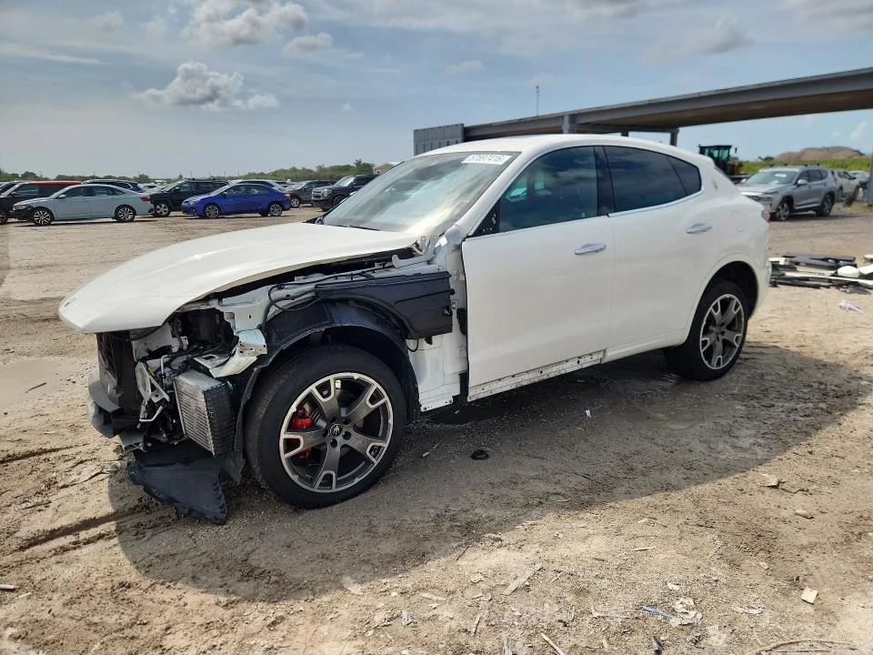 2023 Maserati Levante