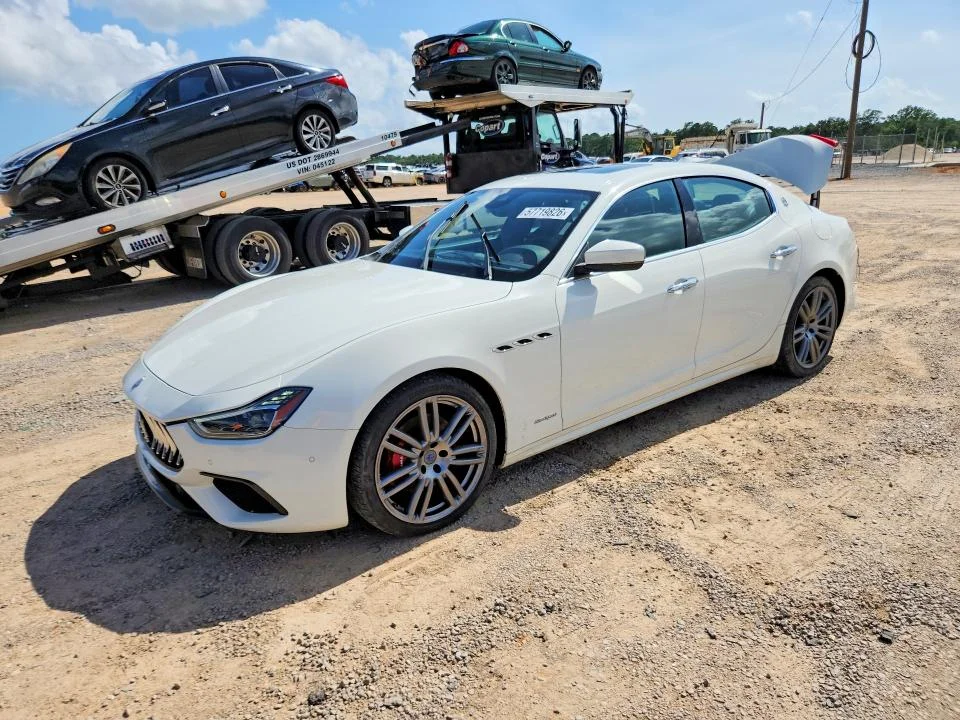 2018 Maserati Ghibli