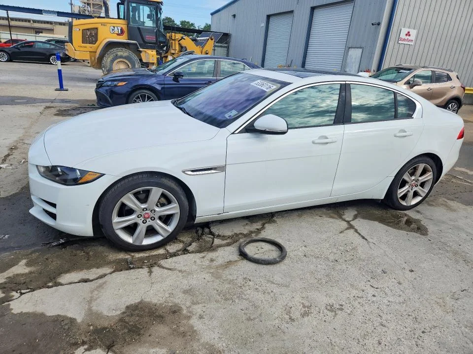 2017 Jaguar Xe