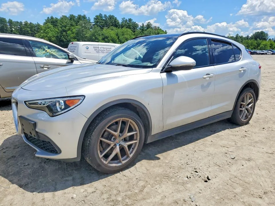 2018 Alfa Romeo Stelvio