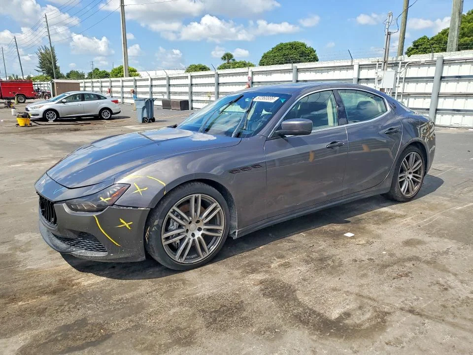 2014 Maserati Ghibli