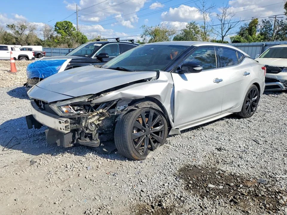 2017 Nissan Maxima