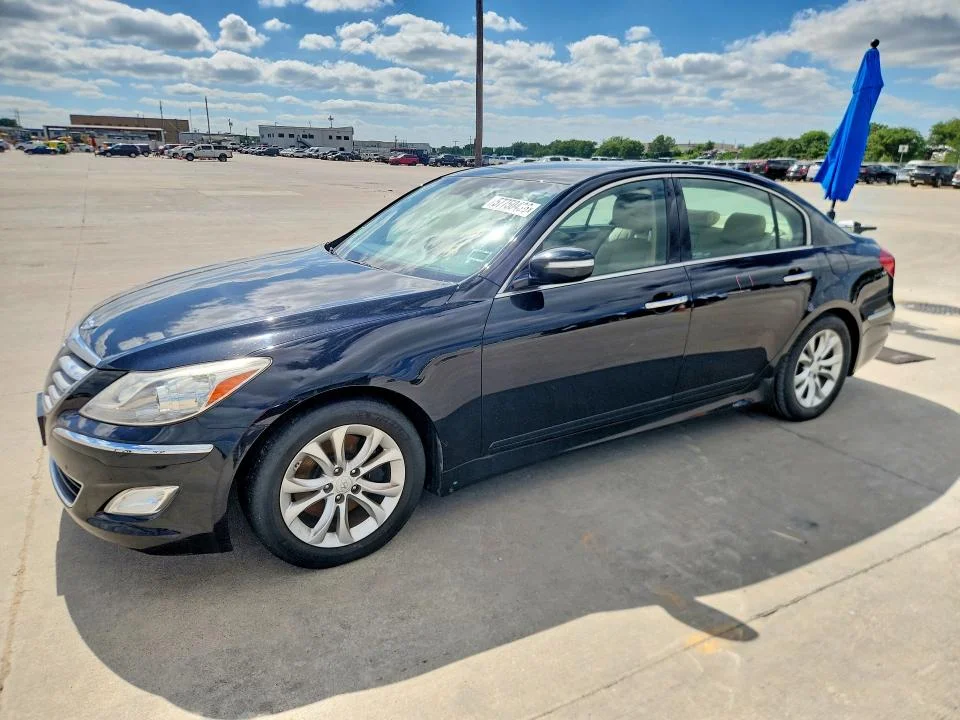 2013 Hyundai Genesis