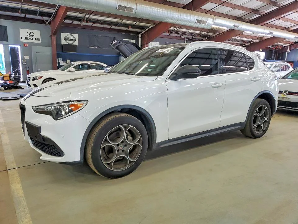 2018 Alfa Romeo Stelvio