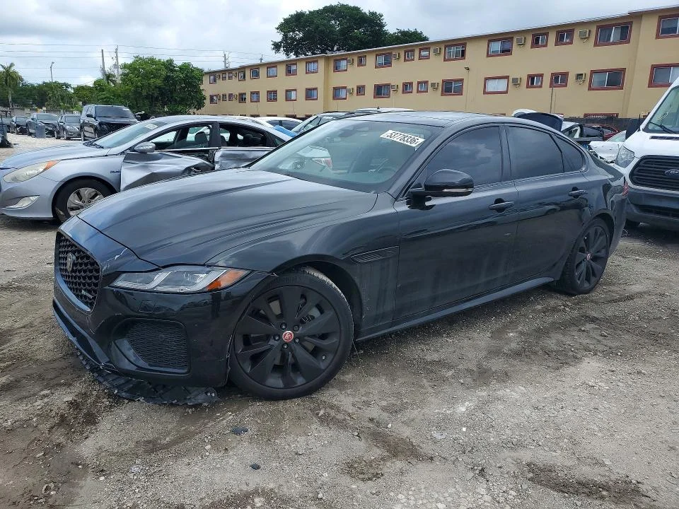 2022 Jaguar Xf