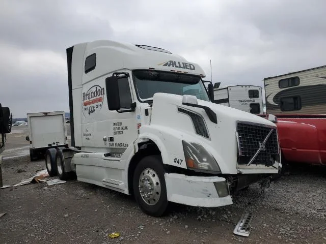 2012 Volvo Vn