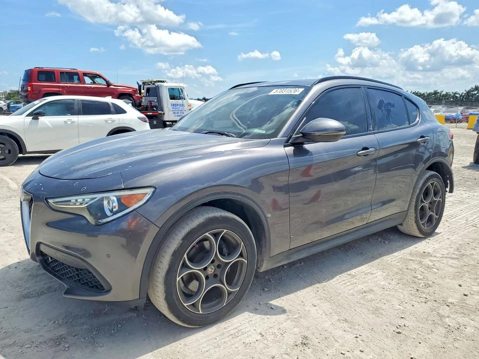 2018 Alfa Romeo Stelvio