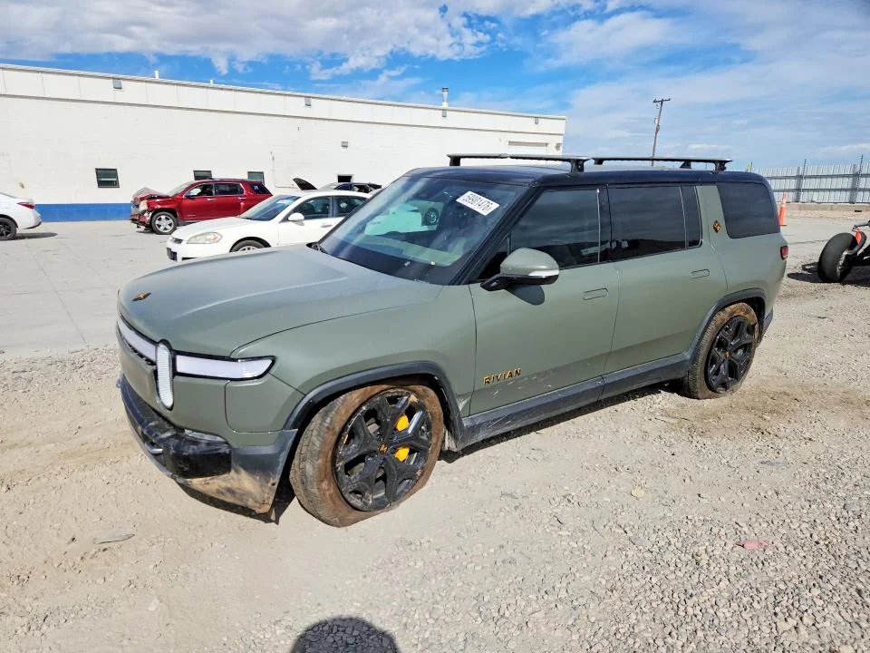 2023 Rivian R1S