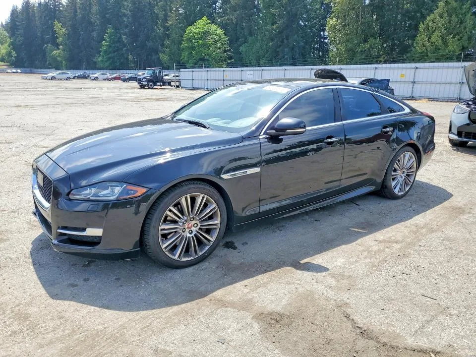 2016 Jaguar Xj