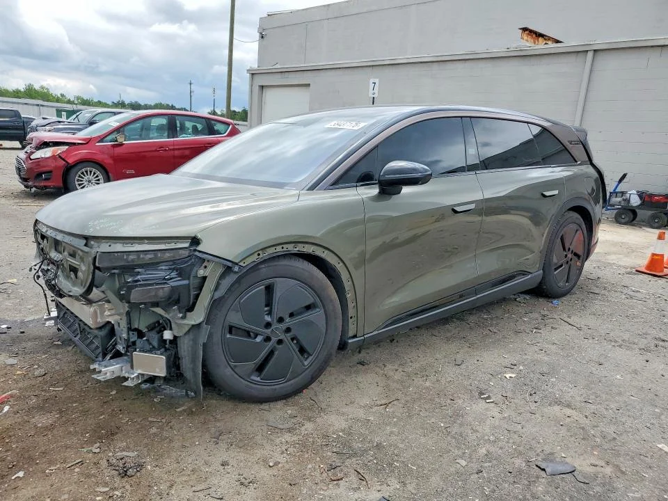 2026 Lucid Motors Gravity