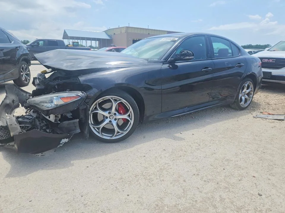 2021 Alfa Romeo Giulia