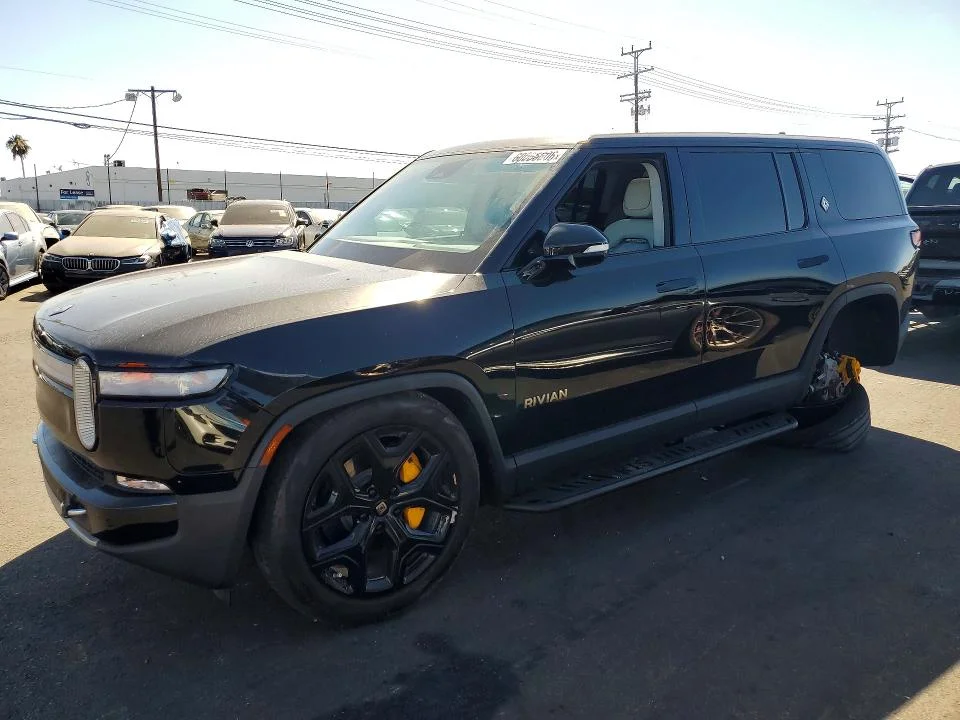 2023 Rivian R1S