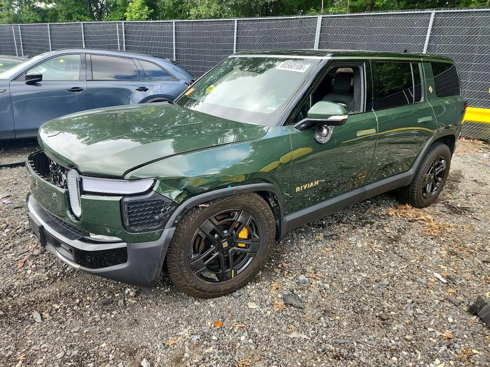 2023 Rivian R1S