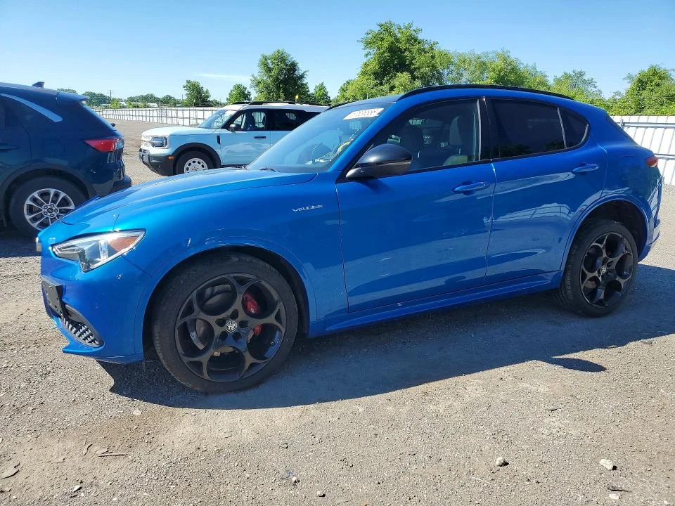 2022 Alfa Romeo Stelvio