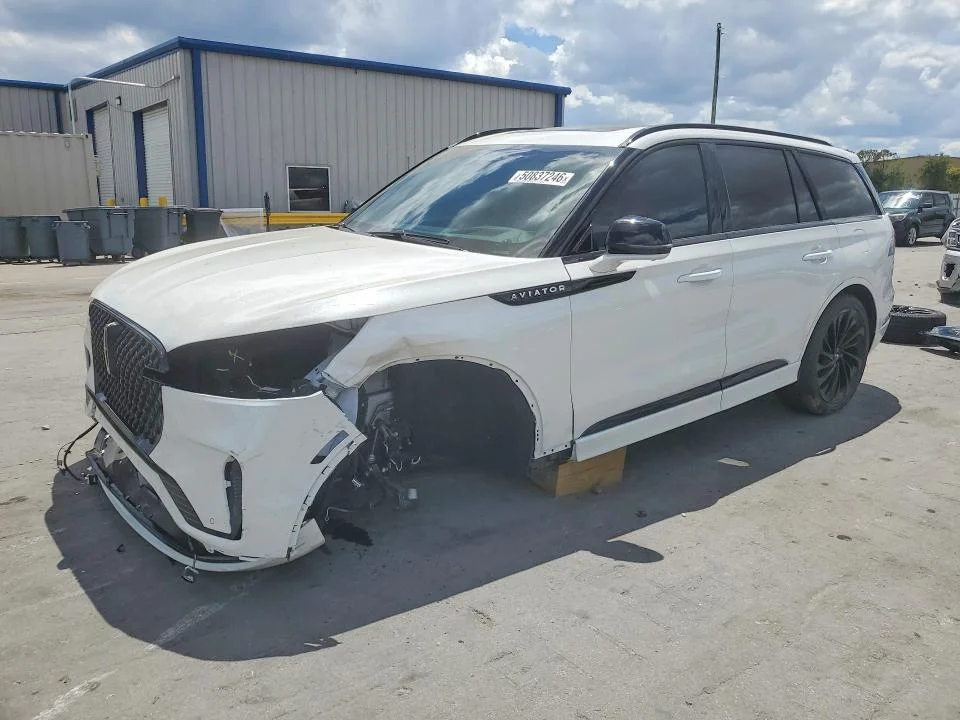 2025 Lincoln Aviator