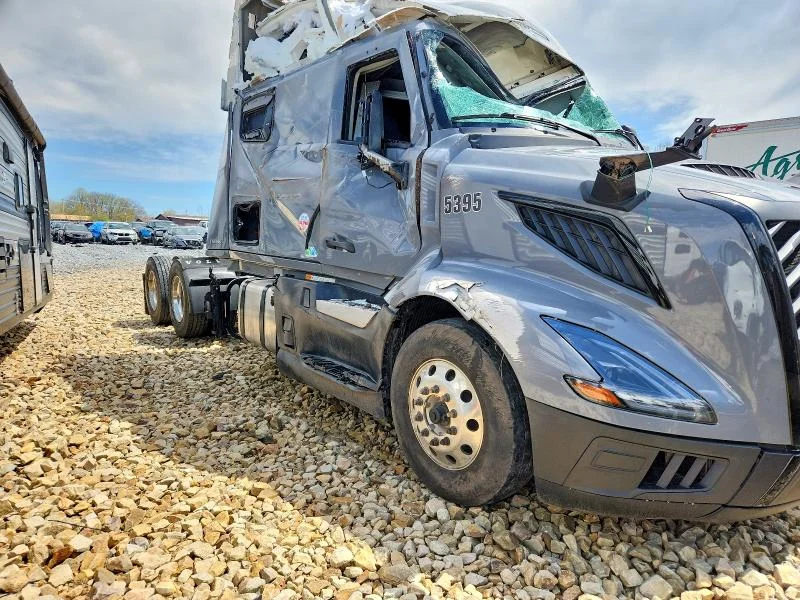 2026 Volvo Vnl
