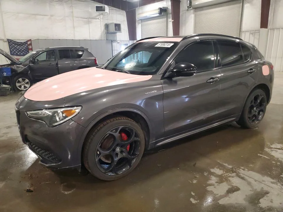 2022 Alfa Romeo Stelvio