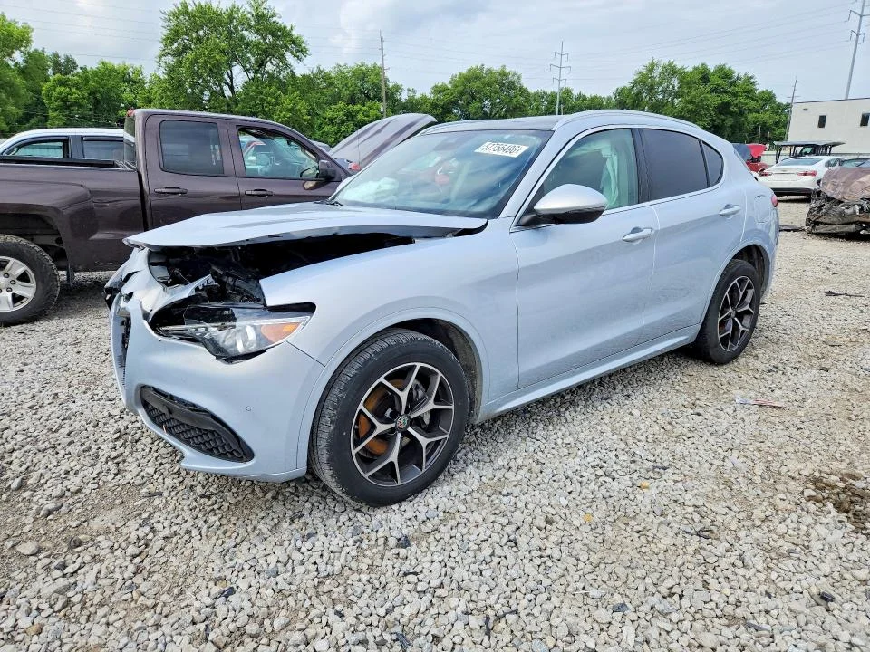 2021 Alfa Romeo Stelvio