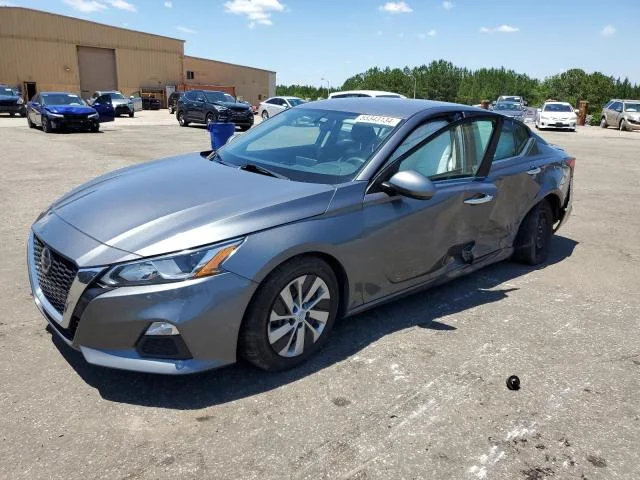 2020 Nissan Altima