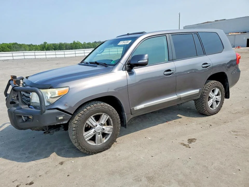 2013 Toyota Land Cruiser