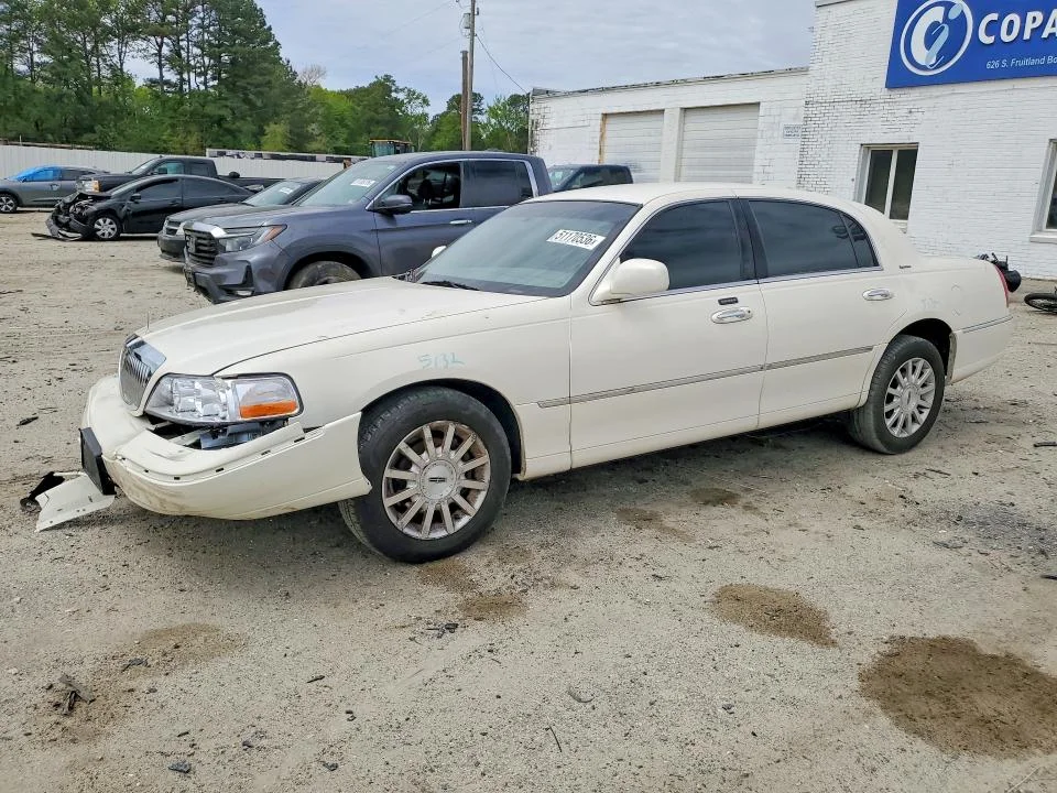2007 Lincoln Town Car