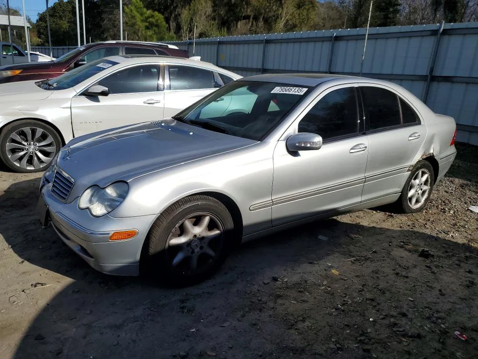 2004 Mercedes Benz C