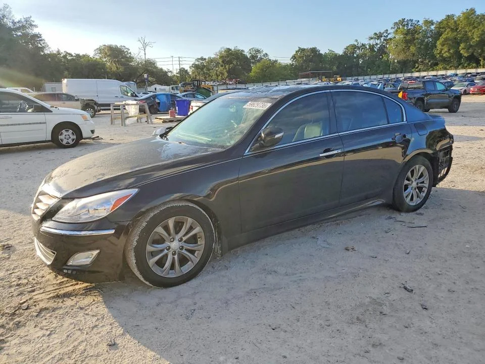 2013 Hyundai Genesis