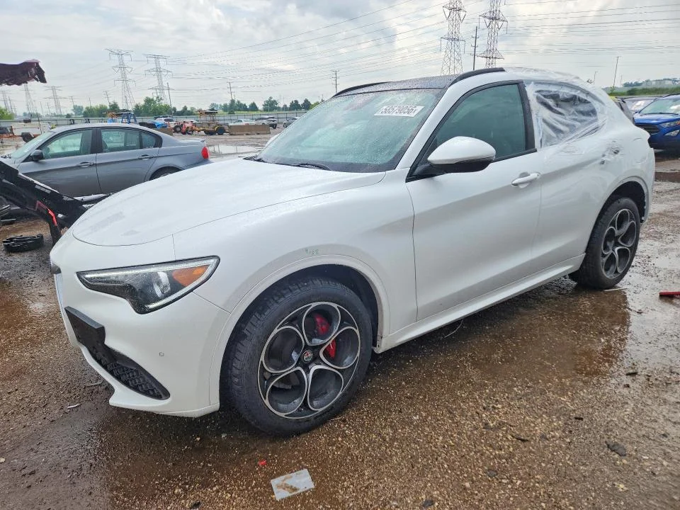 2021 Alfa Romeo Stelvio