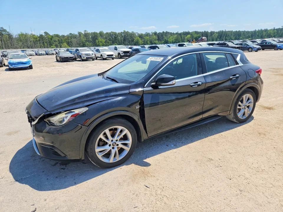 2017 Infiniti Qx30
