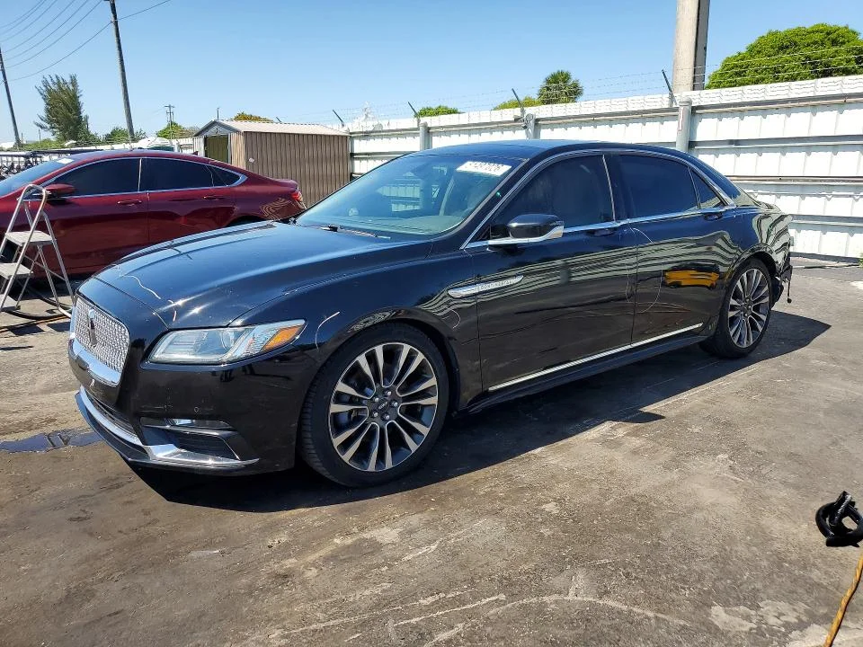 2017 Lincoln Continentl