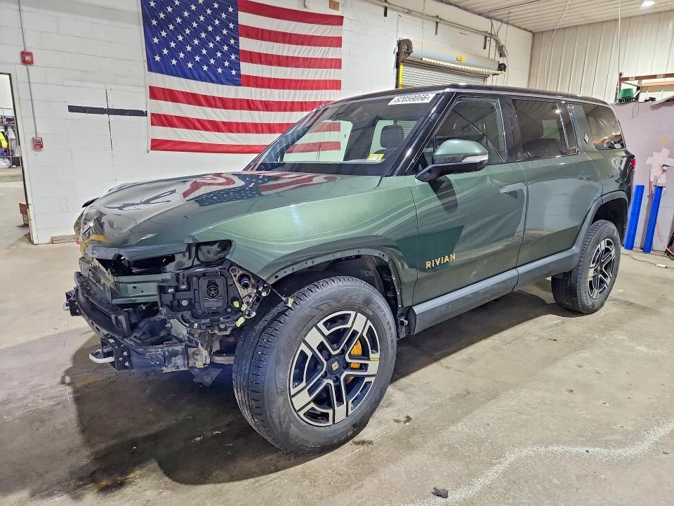 2022 Rivian R1S