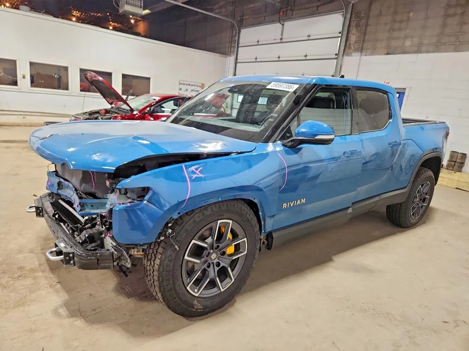 2022 Rivian R1T