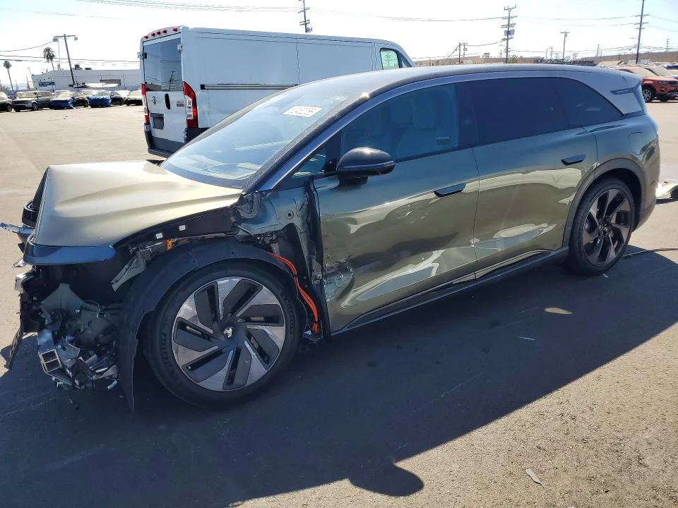 2026 Lucid Motors Gravity