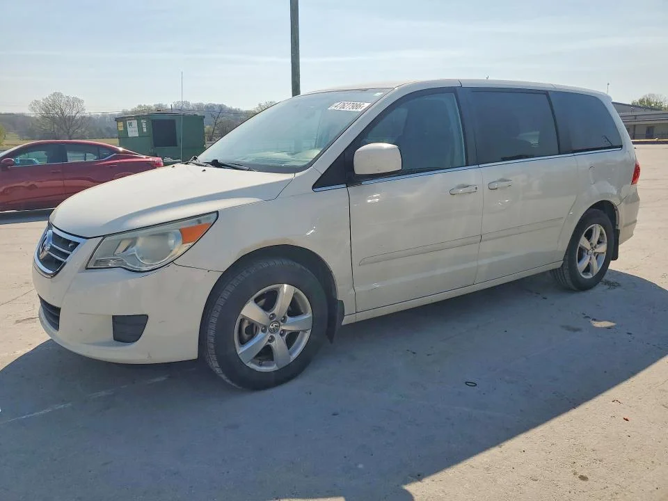2010 Volkswagen Routan