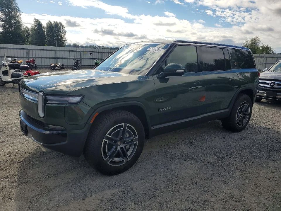 2026 Rivian R1S