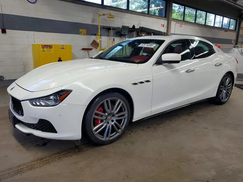 2014 Maserati Ghibli