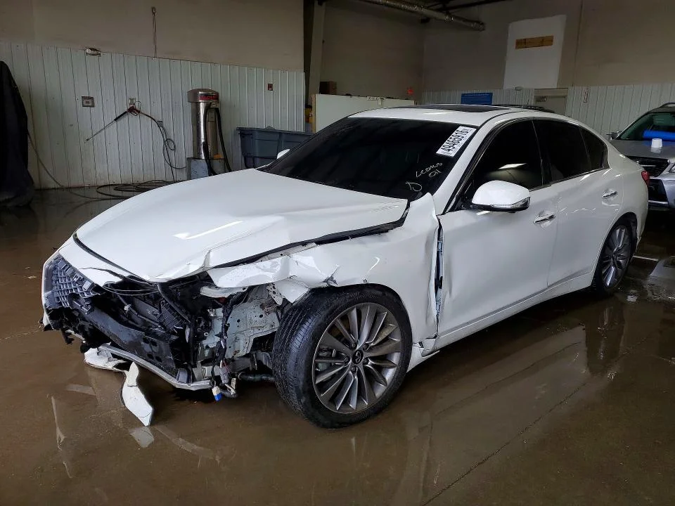2022 Infiniti Q50