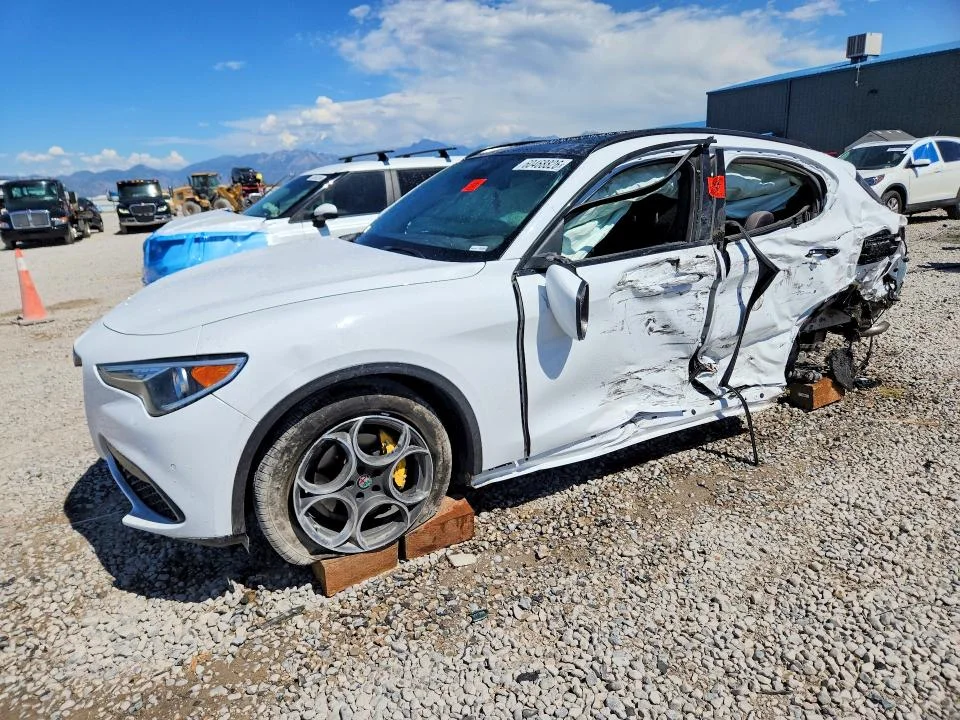 2018 Alfa Romeo Stelvio