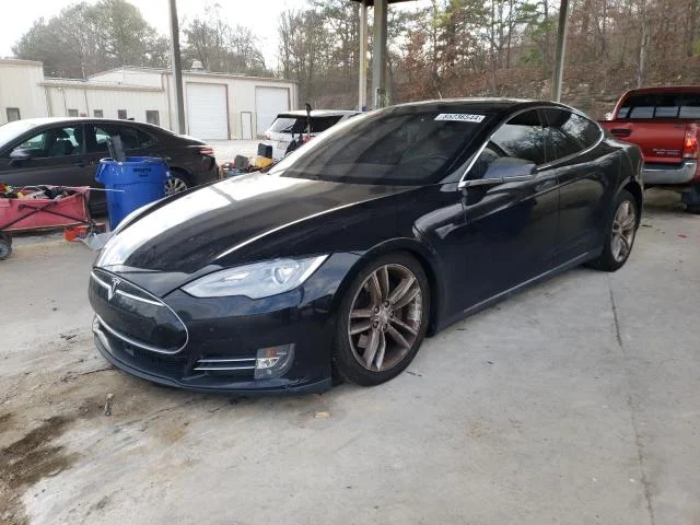 2015 Tesla Model S