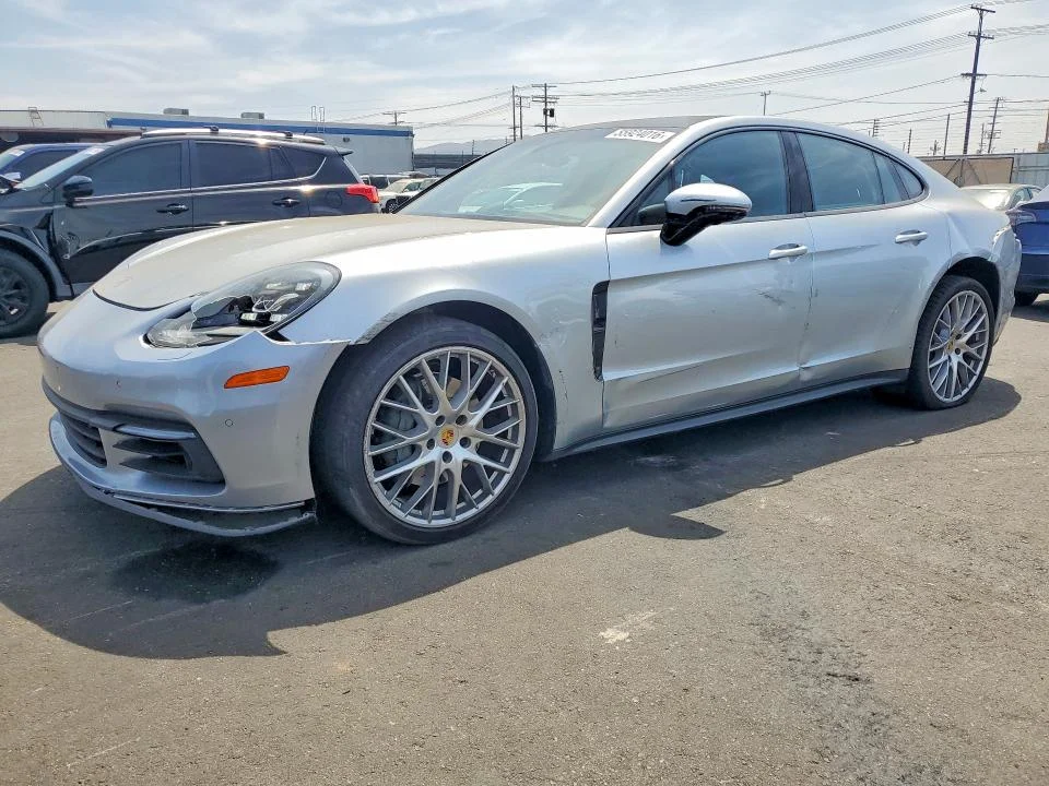 2017 Porsche Panamera