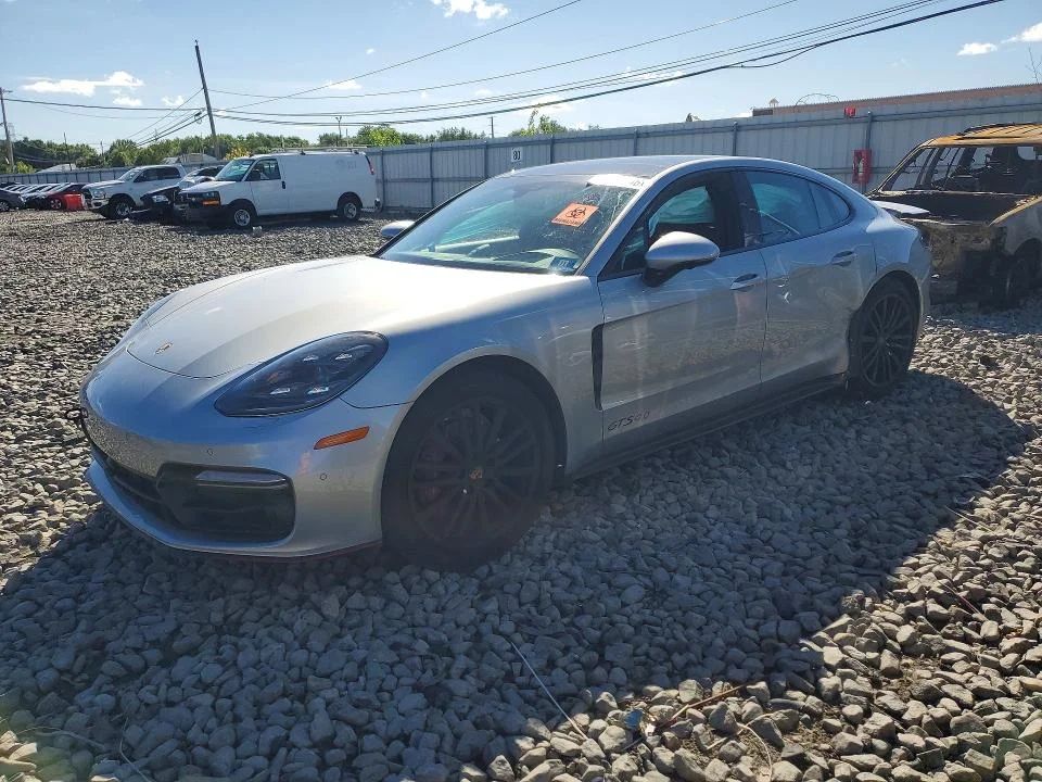 2020 Porsche Panamera