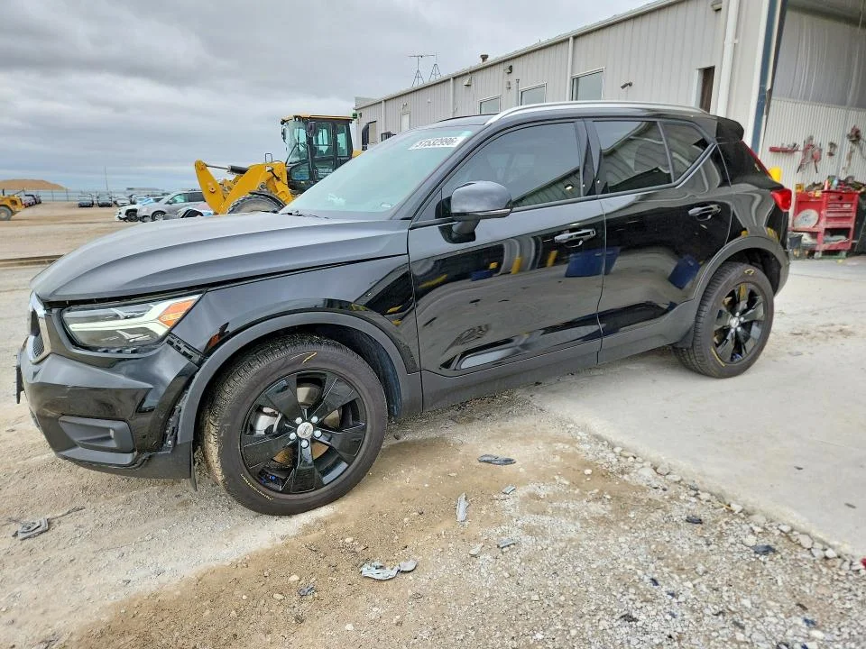 2021 Volvo Xc40