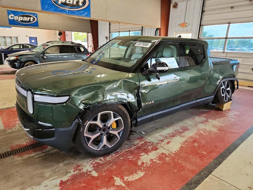 2022 Rivian R1T