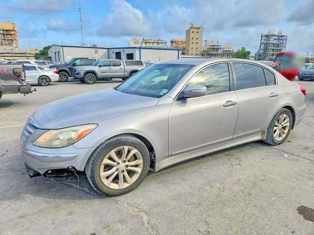 2013 Hyundai Genesis