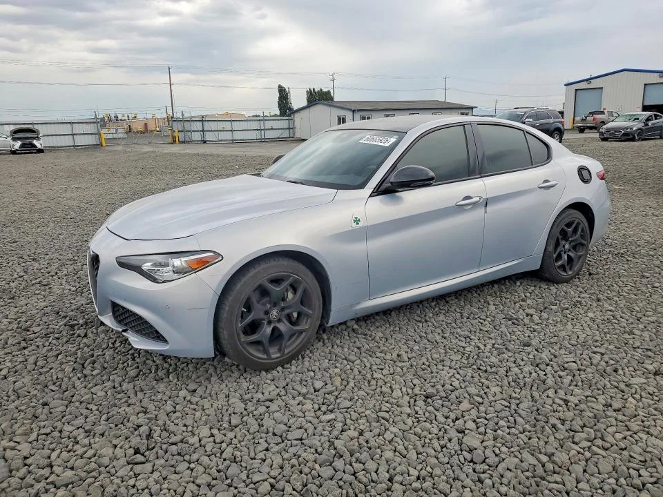 2021 Alfa Romeo Giulia