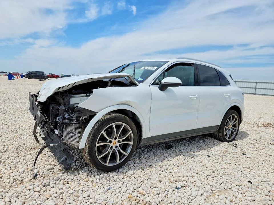 2020 Porsche Cayenne 4D