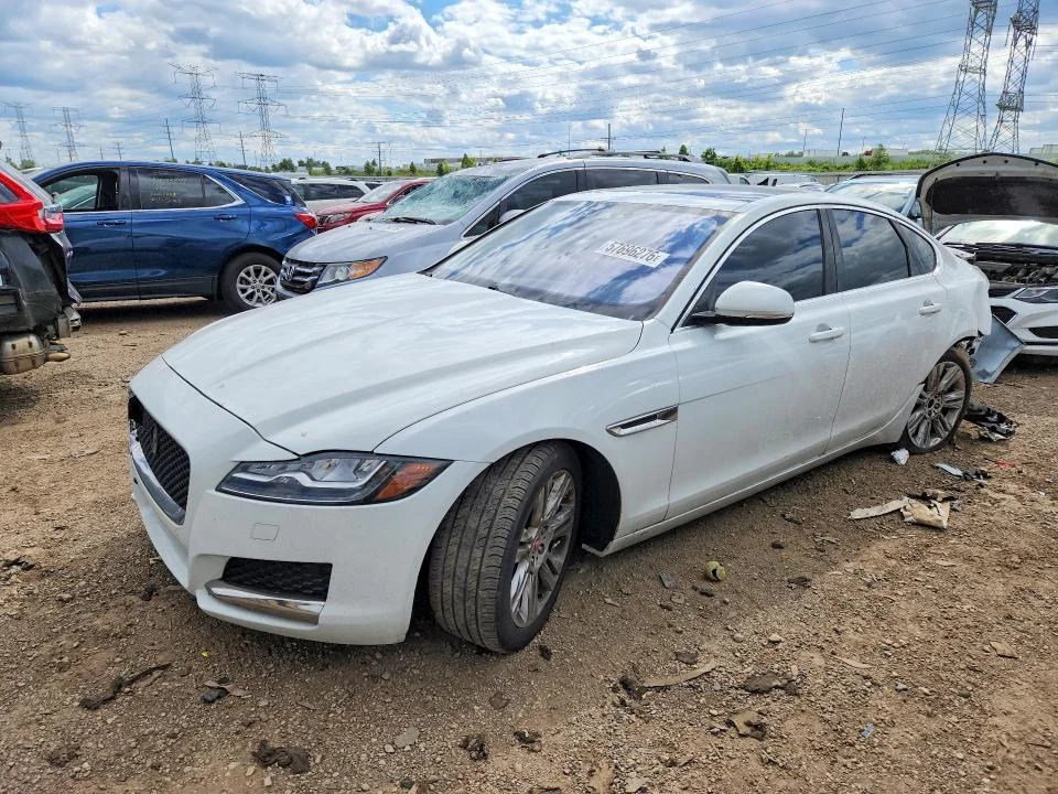 2016 Jaguar Xf