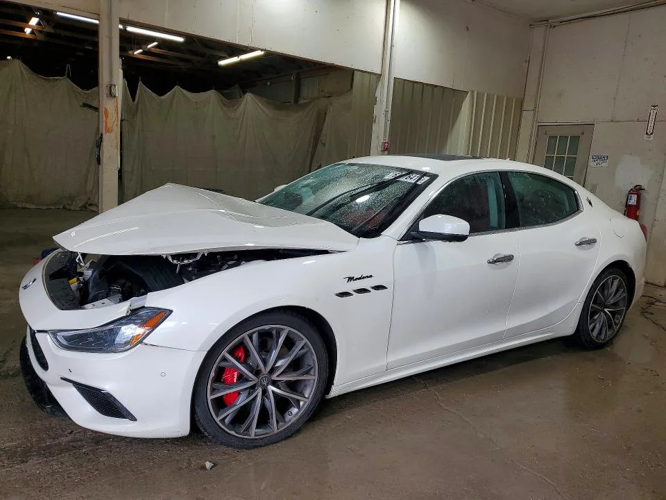 2022 Maserati Ghibli